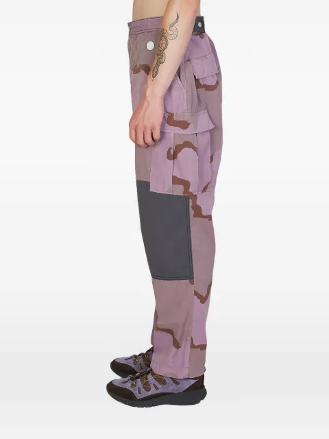 Re-Worked camouflage panelled trousers Purple 23E28OAX17CAPOA058LILAC536