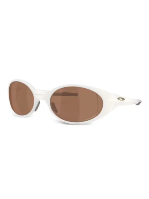 Oakley logo-print sunglasses Neutrals 9438SOLE