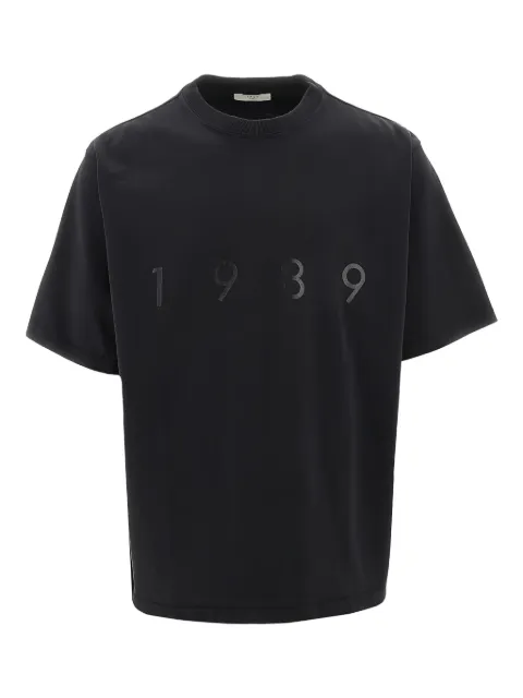 1989 STUDIO logo-print T-shirt Black S03UEB002JER0010100