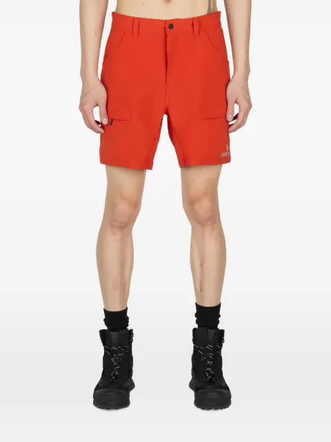 Ostrya logo-print shorts Orange 7AJ002MC