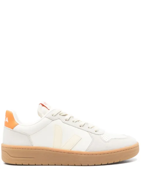 VEJA V-82 sneakers Neutrals VE3320758