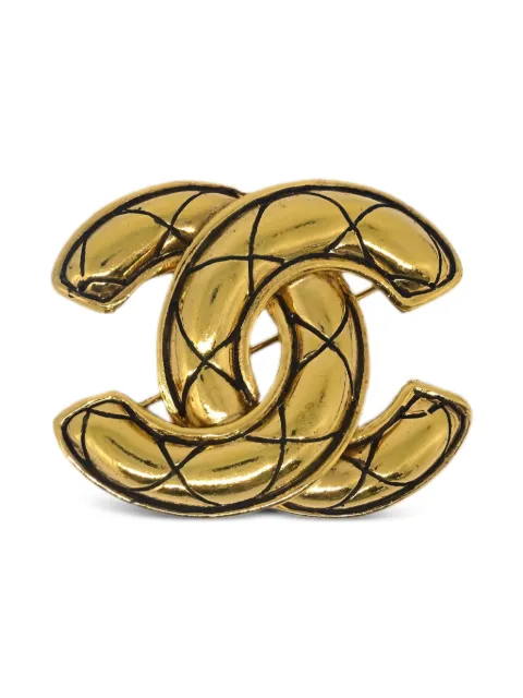 CHANEL Pre-Owned 1990-2000s quilted CC brooch Gold B134484