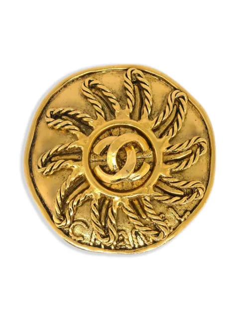CHANEL Pre-Owned 1994 Medallion Sun brooch Gold B134479