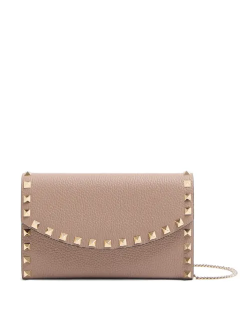 Valentino Garavani Rockstud wallet with chain in grainy calfskin Pink WP0AR6VSH