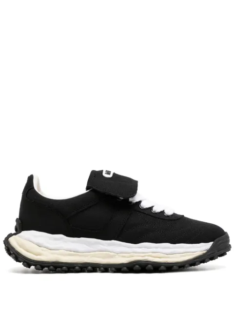Maison MIHARA YASUHIRO logo-patch sneakers Black A14FW702