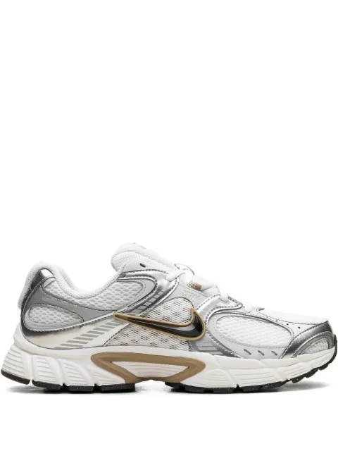 Nike V5 RNR "Parachute Beige/Metallic Pewter" sneakers White HJ5228