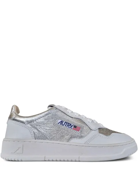 Autry Medalist Low WMNS "White/Silver" sneakers White AULWGB01