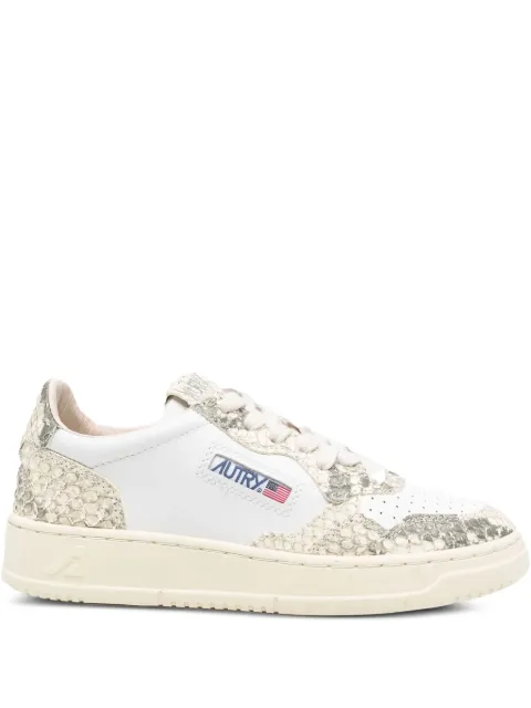 Autry Medalist Low WMNS "Diamond/Gigant White/Diamond" sneakers White AULWVE01