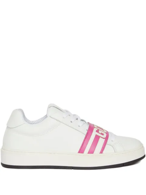 GCDS logo-strap sneakers White B1EU4204AF2