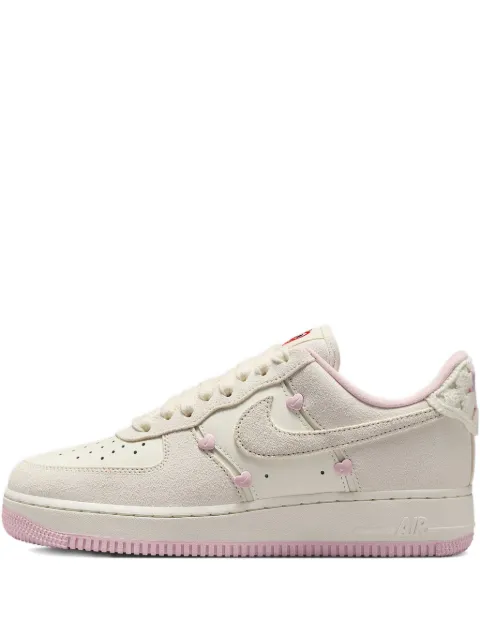 Nike Air Force 1 Low "Valentine's Day" sneakers Neutrals HV5992