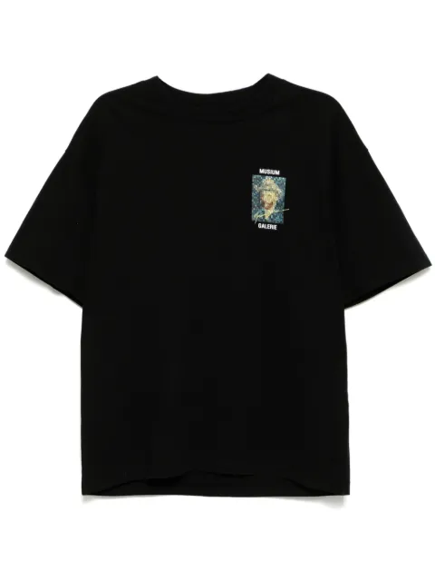 Musium Div. graphic-print T-shirt Black MMUTEM00746X