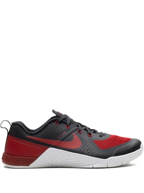 Nike Metcon 1 "Banned - Black/Varsity Red/Wolf Grey" sneakers Red FQ1854