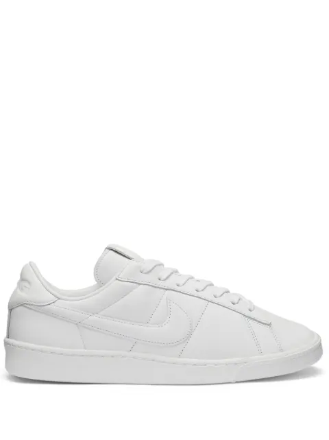 Black Comme Des Garçons x Nike logo-debossed sneakers White D1LK101