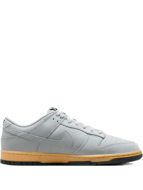 Nike Dunk Low SE "Wolf Grey" sneakers Grey HQ1932