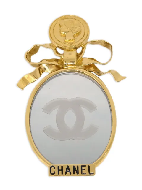 CHANEL Pre-Owned 1990-2000s bow-detailing mirror brooch Gold B143905