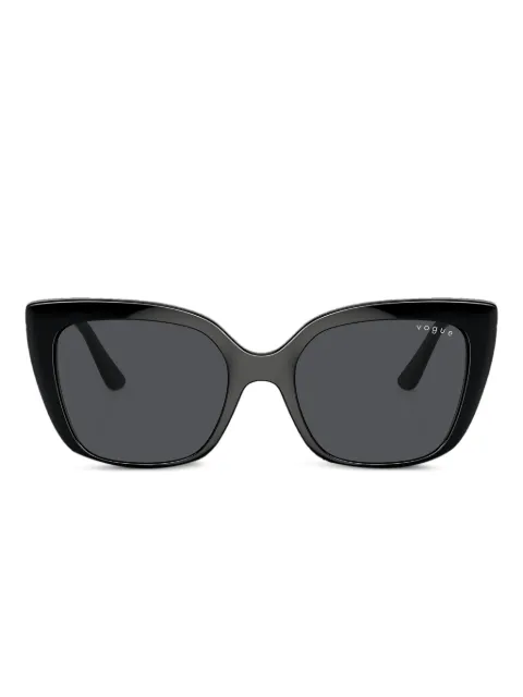 Vogue Eyewear cat-eye frame sunglasses Black 0VO5337S