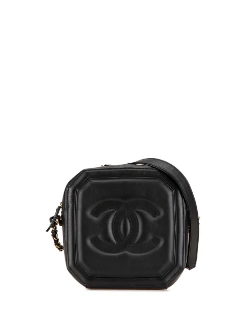 CHANEL Pre-Owned 2019 CC Quilted Lambskin Octagon Camera Case crossbody bag Black 2FOWO1NBCWDB0I18