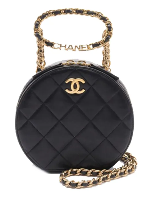 CHANEL Pre-Owned 2021-2023 Quilted Lambskin Oval Logo Chain Top Handle Round Clutch on Chain satchel Black 9F5QBHFMDD07N2CX