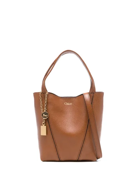 Chloé Spin logo-print grained leather tote bag Brown CH25SS812N84