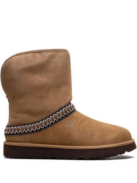 UGG Classic Short Crescent "Chestnut" boots Brown 1161770CHE