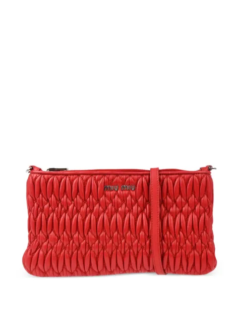 Miu Miu Pre-Owned 2000s matelassé crossbody bag Red 197B