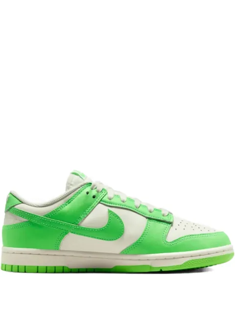 Nike Dunk Low "Green Strike" sneakers Green HV0842