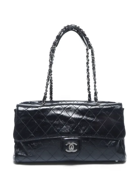 CHANEL Pre-Owned 2005 diamond-quilted shoulder bag Black FF10671
