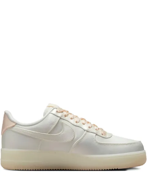 Nike Nike Air Force 1 '07 LV8 "Sail Barely Orange" sneakers Neutrals HQ3762