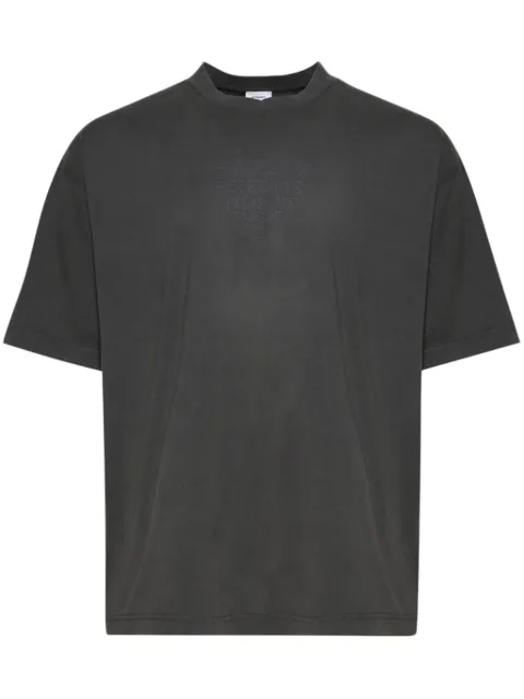VETEMENTS slogan-print T-shirt Grey UA65TR670G
