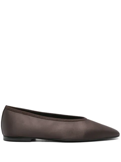 TOTEME Minimalist satin ballet flats Brown 251WAS0218FB0401040