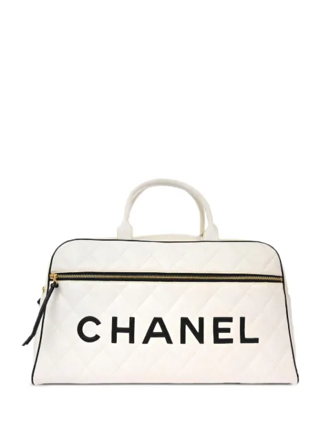 CHANEL Pre-Owned 1994-1996 diamond-quilted duffle bag White 3565191