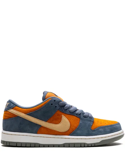 Nike SB Dunk Low "Light Carbon/Monarch" sneakers Orange HF3063