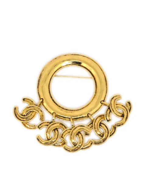 CHANEL Pre-Owned 1994 CC brooch Gold B94P