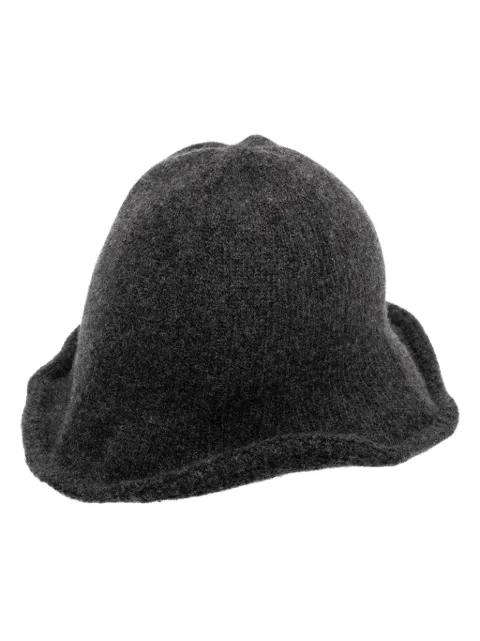 Goen.J knitted bucket hat Grey GNJ24AWACC05