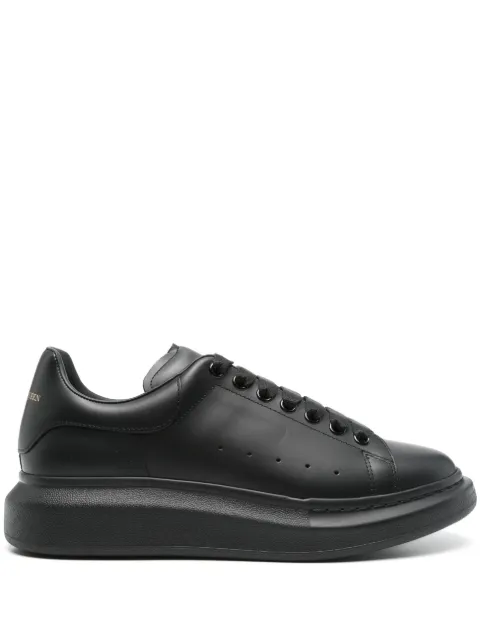 Alexander McQueen Oversized sneakers Black 553680WWEE0