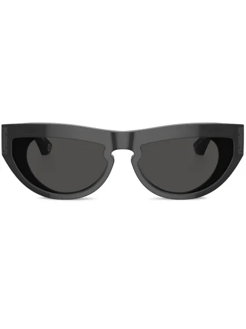 Burberry Eyewear cat-eye sunglasses Grey BE4422U411287