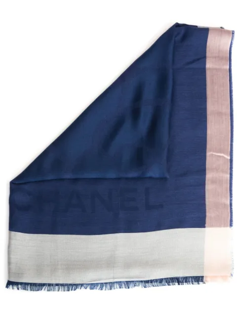CHANEL Pre-Owned 2000s Camellia cashmere scarf Blue 15015716