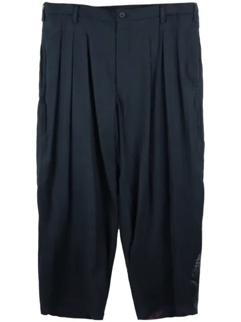 Yohji Yamamoto graphic-print pleated tapered trousers Black HOP615131A24