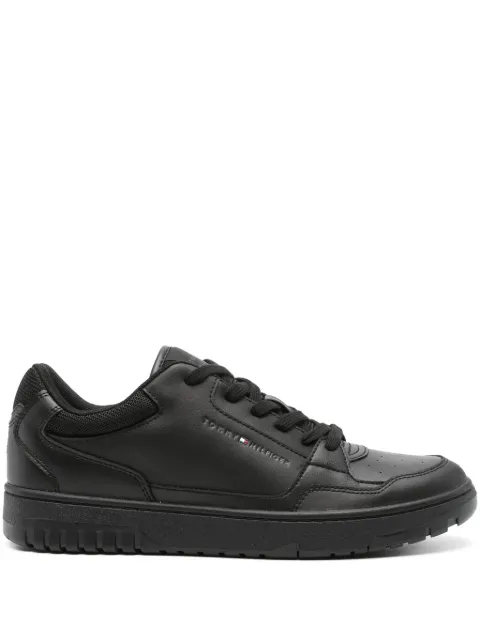 Tommy Hilfiger logo-patch low-top sneakers Black FM0FM05040