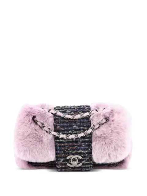 CHANEL Pre-Owned 2005 Classic Flap shoulder bag Pink CHANEL2005VINTAGEBARBIEPINKCROSSBODYBAG