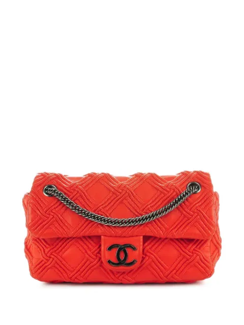 CHANEL Pre-Owned 2006 medium Walk Of Fame Classic Flap shoulder bag Red CHANEL2006REDCORALMEDIUMCLASSICFLAPBAG