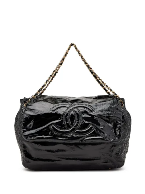 CHANEL Pre-Owned 2006 large Rock and Chain patent shoulder bag Black CHANEL2006VINYLQUILTEDCCSHOULDERFLAPBAG
