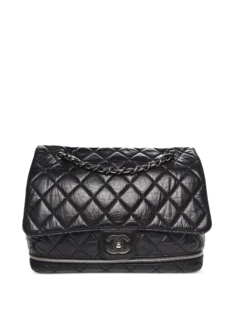CHANEL Pre-Owned 2005 expandable Classic Flap shoulder bag Black CHANEL2005VINTAGECLASSICJUMBOFLAPBAG
