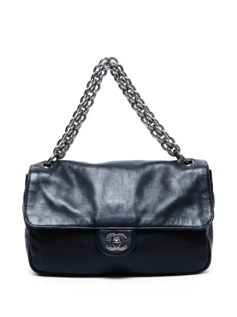 CHANEL Pre-Owned 2006-2008 medium Flap shoulder bag Black FF7722
