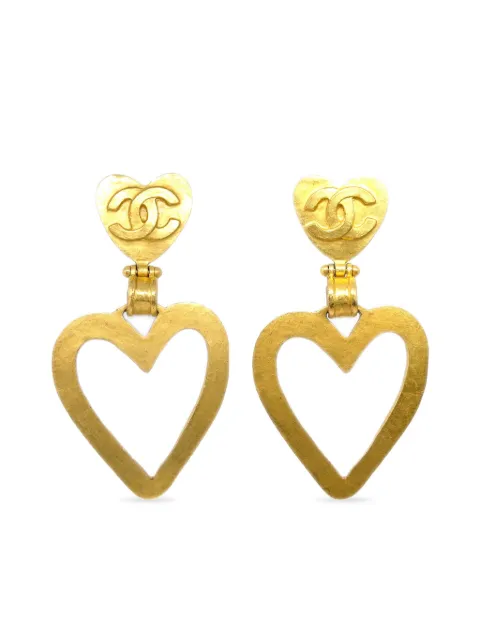 CHANEL Pre-Owned 1995 heart dangle clip-on hoop earrings Gold ER95P