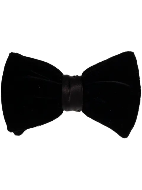 Giorgio Armani hook-fastening velvet bow tie Black 3600911A997