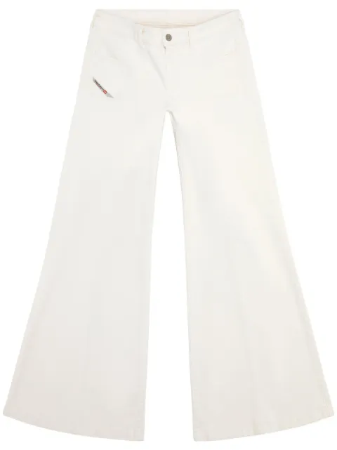 Diesel D-Akii mid-rise flared jeans White A1280809J68