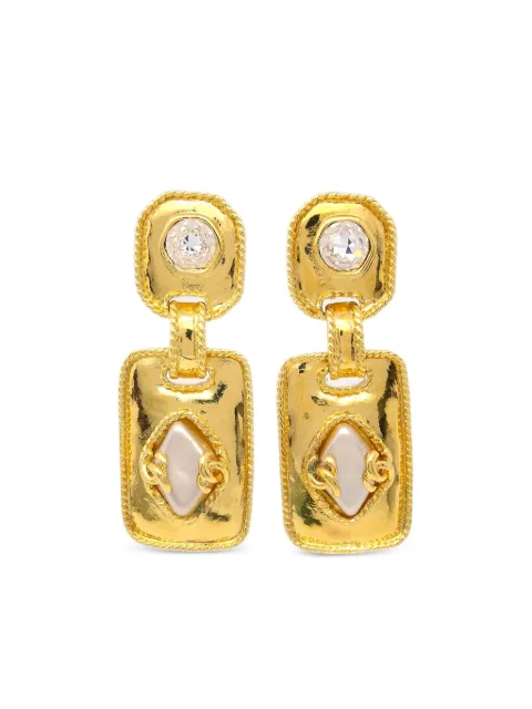 CHANEL Pre-Owned 1995 faux pearl rhinestone-embellished clip-on earrings Gold ER95A