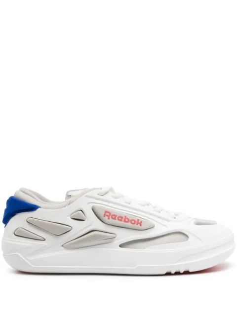 Reebok Club C FWD padded sneakers White RMIA037C99MAT001