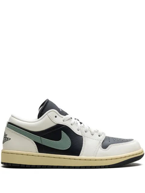 Jordan Air Jordan 1 Low "Jade Smoke" sneakers White DC0774